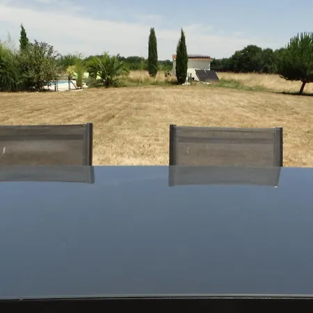 La Petite Grange Hébergement de vacances Lorignac